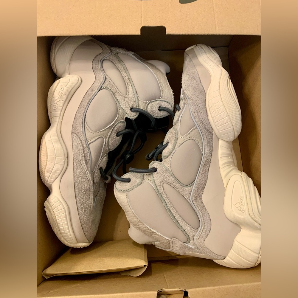 Like New Yeezy 500 High Mist Stone Size 10